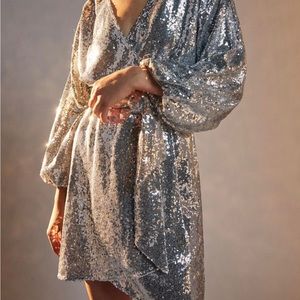 Anthropologie Silver sequin dress ✨✨✨